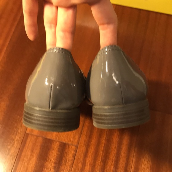 CIRCA Joan & David Loafer Croc Flats - Picture 12 of 16